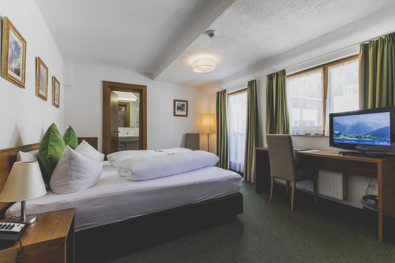 Hotel Montfort Sankt Anton am Arlberg Ngoại thất bức ảnh